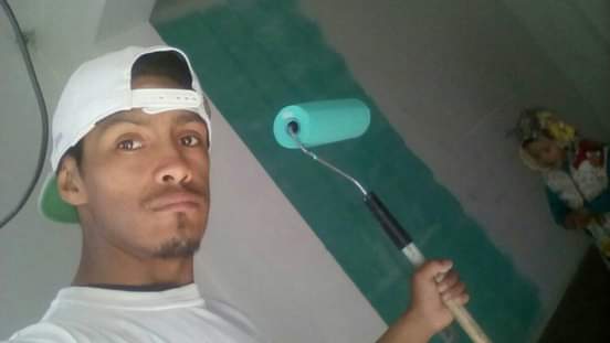 reyreina19's tweet photo. Ola amigos vengo a ofrecer mis servicios en reparación de casas o departamentos pintados planchado de estuco o electricidad o plomeria 
Todo en refacciones 
Cualquien consulta 62556283
Esque pues termino mi trabajo hace unas semanas y necesito para mis hijos https://t.co/iffeLet7EI