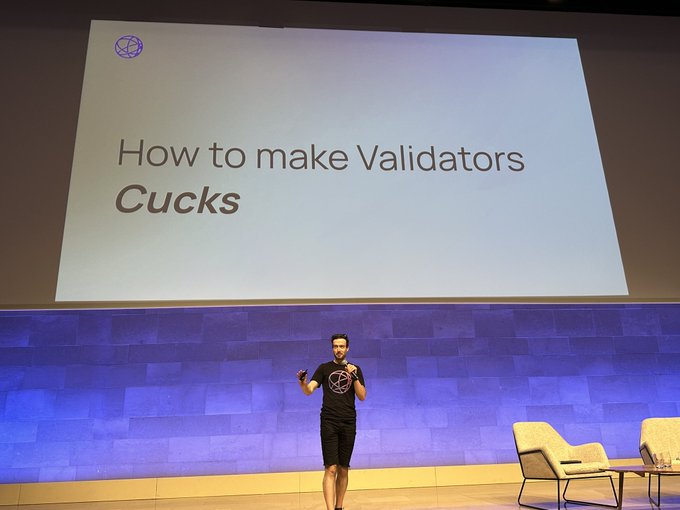 MikeIppolito_'s tweet image. Again, I’m not sure this is a bad thing.

My take is that the community thinks the benefits of large, centralized builders outweigh the negatives.

And as long as we have decentralized, commoditized validators, that is an acceptable compromise.