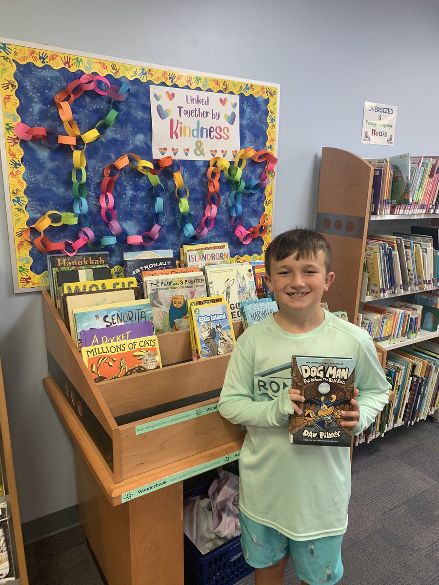 We ❤️ a good library! The Brugge Kids are enjoying their summer reading selections and hope you are too! @DeniseFisherNB <a href="/NBUFSDPride/">NBUFSD-All Are Welcome And Celebrated!</a>