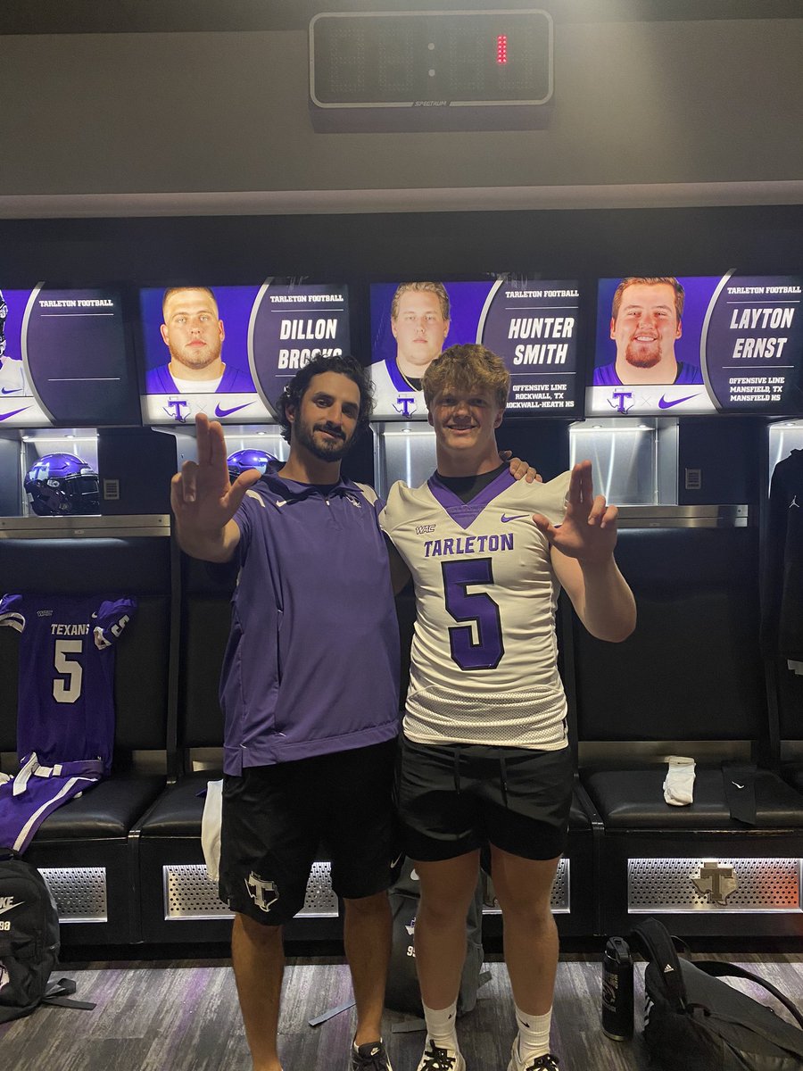 A_Bottiggi68's tweet image. After a great camp and visit to Tarleton State University I am extremely blessed to have received my 1st Division 1 offer! Big thank you to @FBCoachStone for inviting me!#GoTexans 
@TarletonFB @bryandoberdruk @_RHSFootball @OhioNEBigSchool