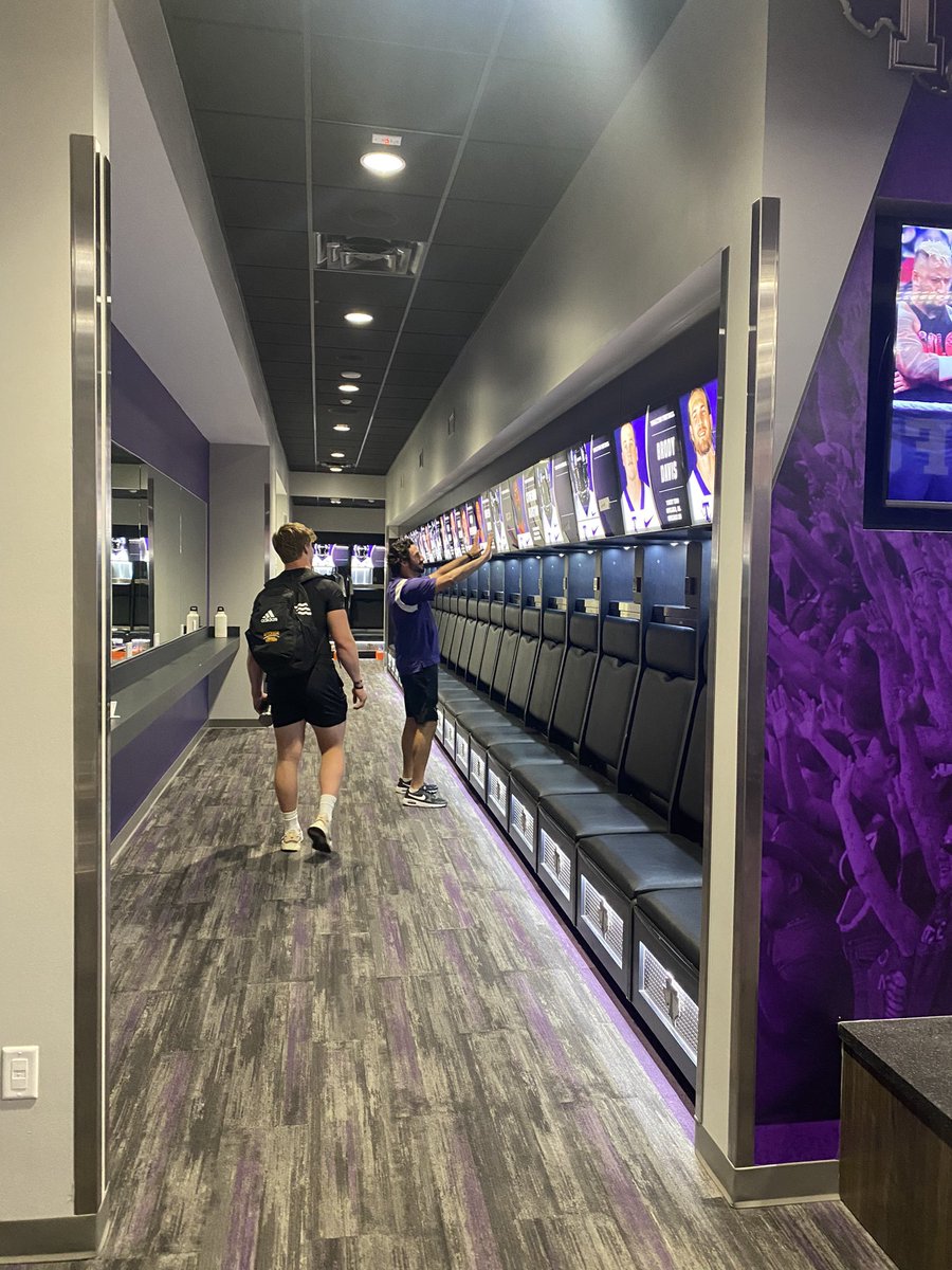 A_Bottiggi68's tweet image. After a great camp and visit to Tarleton State University I am extremely blessed to have received my 1st Division 1 offer! Big thank you to @FBCoachStone for inviting me!#GoTexans 
@TarletonFB @bryandoberdruk @_RHSFootball @OhioNEBigSchool