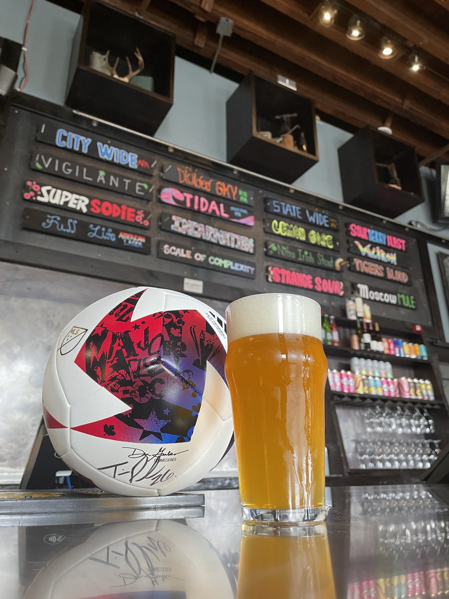 Yes, we'll have <a href="/stlCITYsc/">St Louis CITY SC</a>'s Leagues Cup match on the projectors in the upstairs tasting room at 6:30pm tonight AND we have City Wide and <a href="/Amsterdamtavern/">AmsterdamTavern</a> Berry Lemonade hard seltzer on tap!

Full draft lineup:
4handsbrewery.com/tasting-room