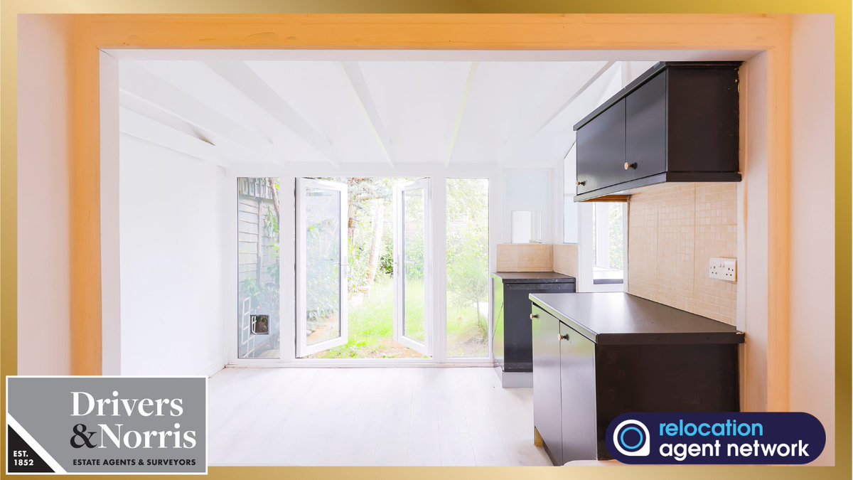 🤩 A stunning ground floor 3-bed flat with a private backyard, just near Hampstead Heath! Part-furnished and ready to call home 🏡 

Further details here 👉tinyurl.com/ap6wvp43 or call us 📞 at 020 7607 5001 to arrange a viewing!

<a href="/RelocationAgent/">Relocation Agent Network</a>

#property #London