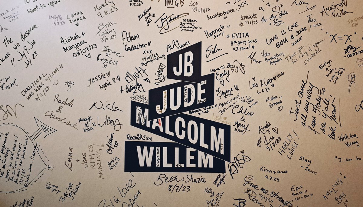 Miss_Autonomy's tweet image. Beautiful, moving, profound, devastating, heartbreaking, an absolutely stunning piece of theatre! Ahhhh thank you @ALittleLifePlay 😍😭💔