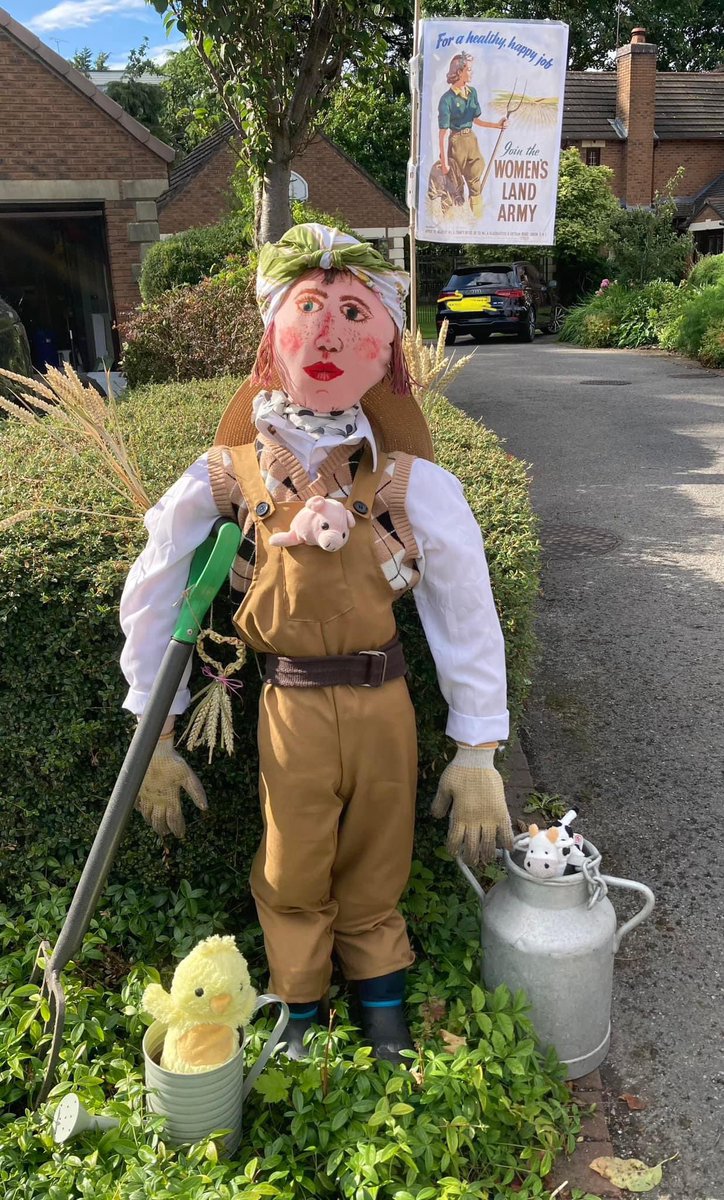 This years top 3 scarecrows! #hartfordscarecrows2023 Also well done to Explorer Scout and litter picker scarecrows in 4th and 5th place. Well done to all 16 scarecrow makers.