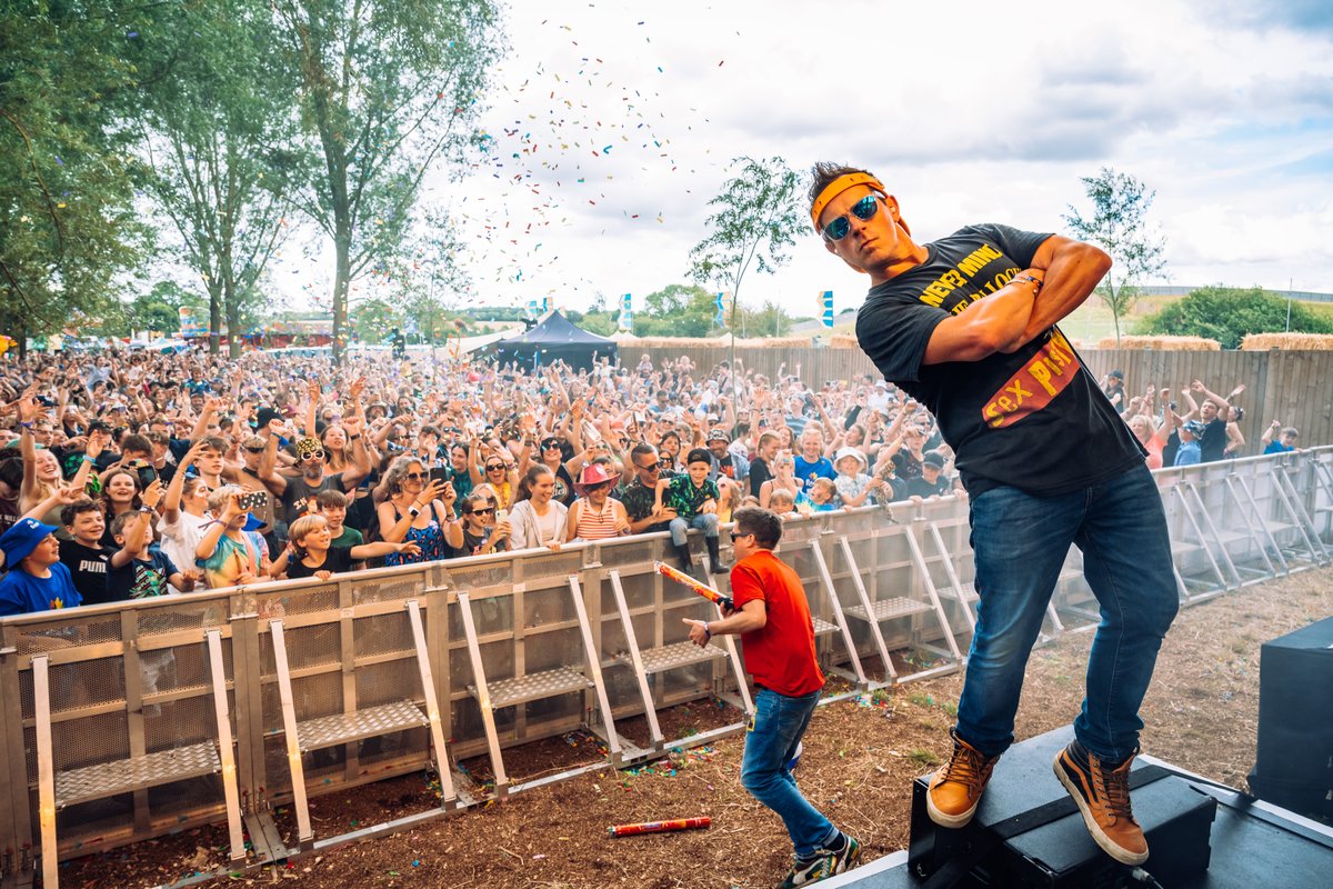 Standon Calling tweet media