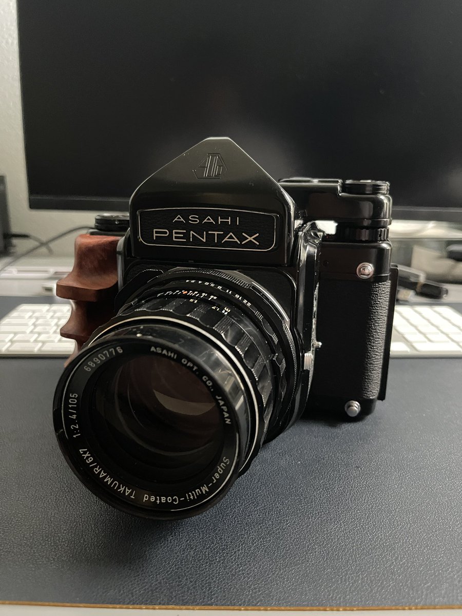 Side note… is this not the most gorgeous camera. Can’t wait to get my minor tech issue sorted and get some rolls through this. #pentax67 #filmphotography