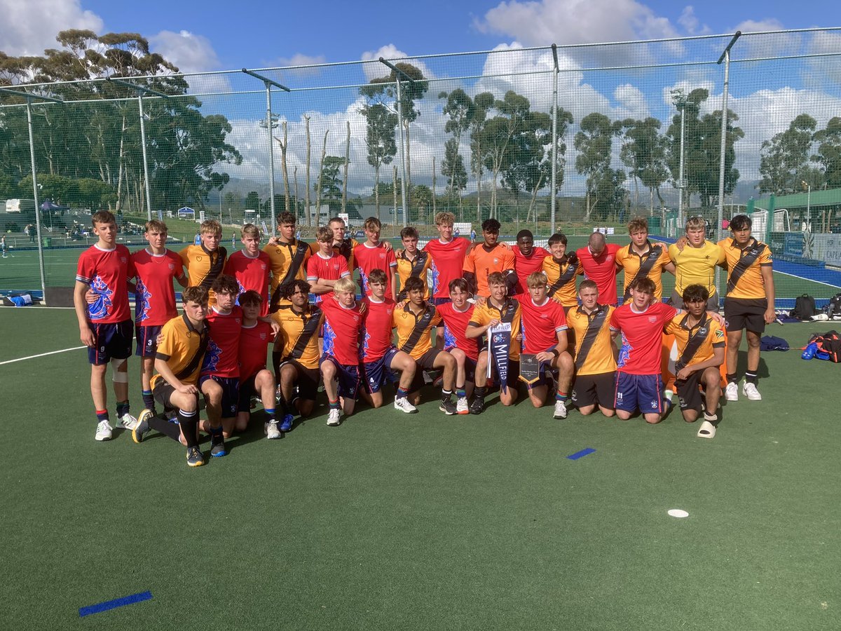What an amazing time we’ve had at the Cape Town International Hockey Tournament. Great competition for all of our teams and a commendable performance for our Green Stripes winning the Elite section! So proud 🥳❤️💚💙🏑🇿🇦