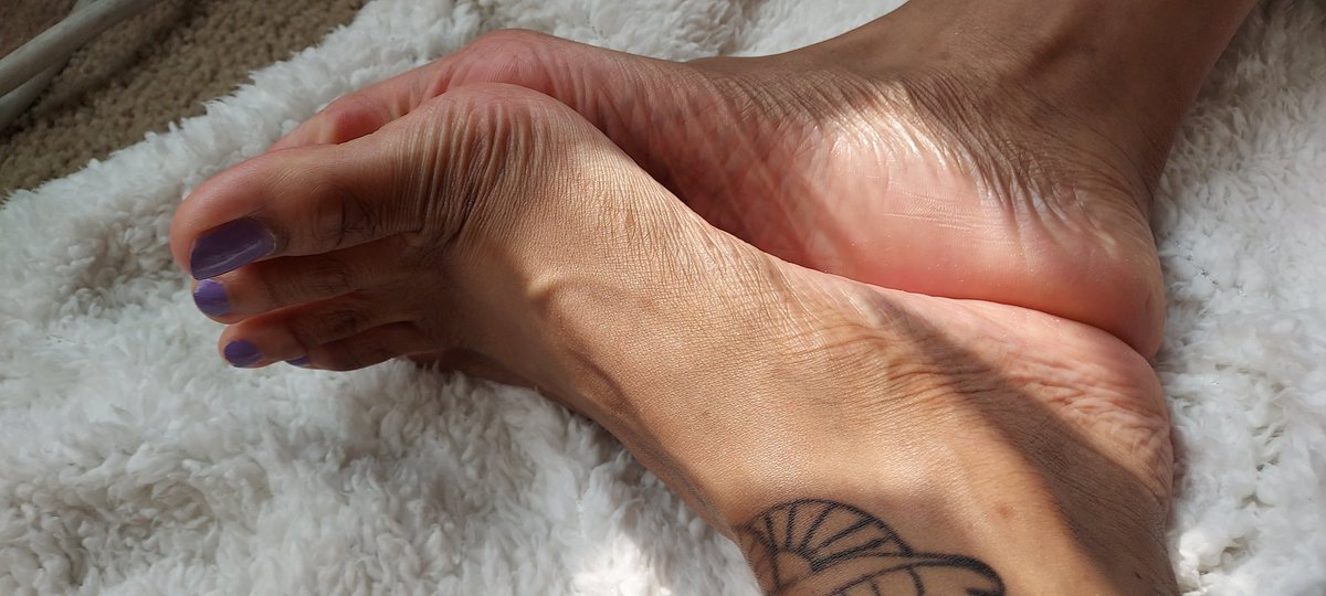 LongToesZ's tweet photo. 👣 👣 👣 👣Sexy SoleZ 4tha SouL 👣 👣 👣 https://t.co/BskvQhWnTS
