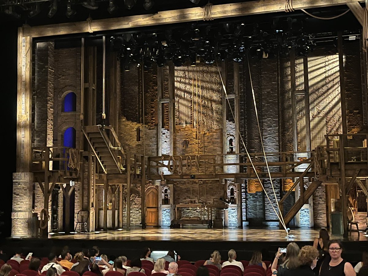 It’s showtime. SHOWTIME! 
<a href="/HamiltonMusical/">Hamilton</a> <a href="/Mirvish/">Mirvish Productions</a>