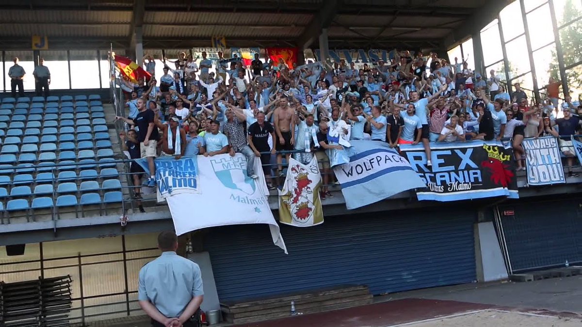 23 juli 2014. Malmö FF besegrar Ventspils på bortaplan i Lettland med 1-0, efter mål av Isaac Kiese Thelin, och tar sig vidare i Champions League-kvalet. 

Sången efteråt ville aldrig ta slut i den lettiska sommarnatten. 

Malmö vann igen 🎶
