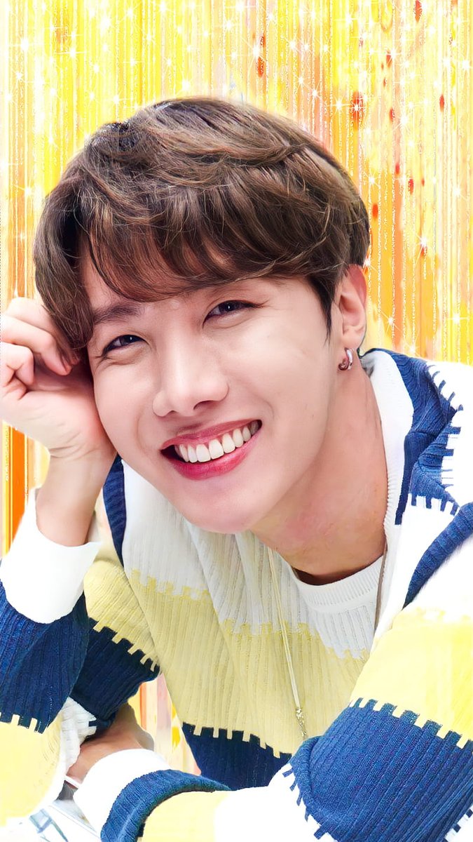 SangeetaJiawan's tweet photo. hiiii armies sorry I'm late for posting. this called jung hoseok smile .sunshine smile he have with a beautiful face and heart for us armies .so i want all you to wish enjoy your sunday week 😏😎😎😎bye #tommrow https://t.co/Zd6bRoVmEk