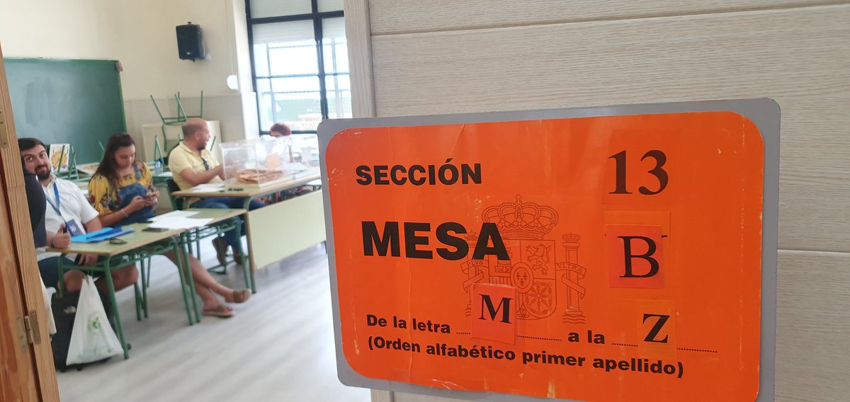 🗳 Todo en orden hasta el último momento. Media hora para el cierre electoral de todos los colegios.

♥️💙 Muchas gracias a todos los que hoy habéis representado a @C_JEspana <a href="/MurciaC_J/">CaminandoJuntos Murcia</a> en las Mesas Electorales de toda Murcia. Gracias por vuestro compromiso, trabajo, entrega e