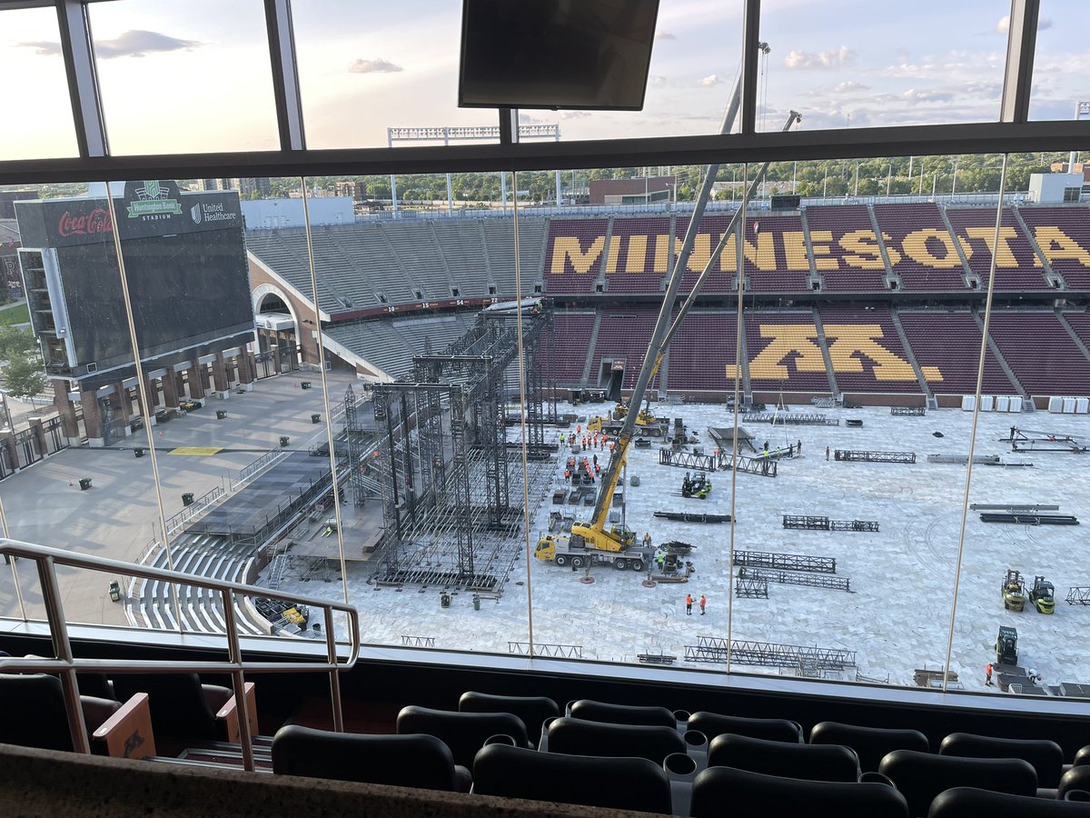 Brady A. Buresh tweet media