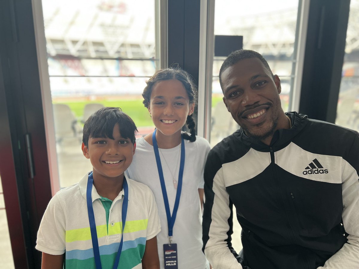 VCBali's tweet image. Brilliant day at @London_DL 
Thank you @LylesNoah, @zharnel_hughes, @RCrouserThrows, @WaydeDreamer and Femke Bol. You made my kids’ day 👍🏽👍🏽. Good luck in Budapest!