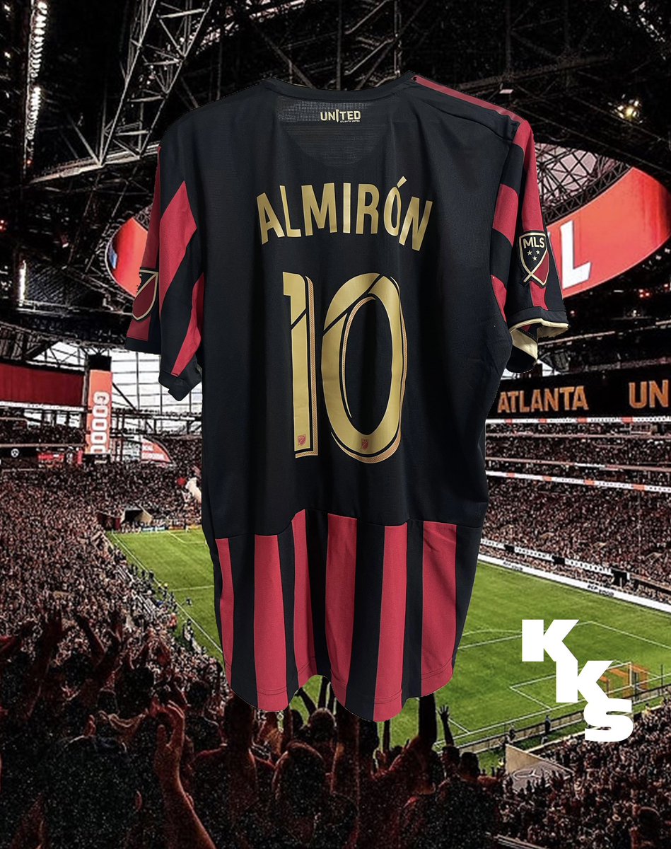 KeyKitSelection's tweet photo. ALMIRON
Atlanta United 2019 Home Authentic
XL
BNWT
$85

@_FullKitWankers @ShirtSellerList @FootyKitMarket @shirt_x https://t.co/86cqiJgAIx