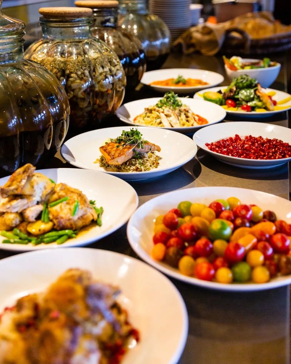 Faz_SanJose's tweet photo. You might know us for our fantastic dine-in menu, but we’re also known for our amazing #catering! If you have an event coming up, reach out to our team to discuss your party's needs and place your catering order. #FazRestaurantsAndCatering

https://t.co/tEnFavug5N https://t.co/BZ1AFewlIE