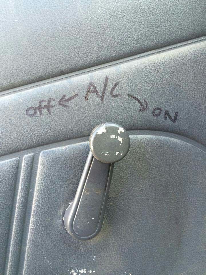 DrivinginFrance's tweet photo. Is it just me who's previously owned cars like this?
#DrivinginFrance #Driver https://t.co/wxUHySCzyP