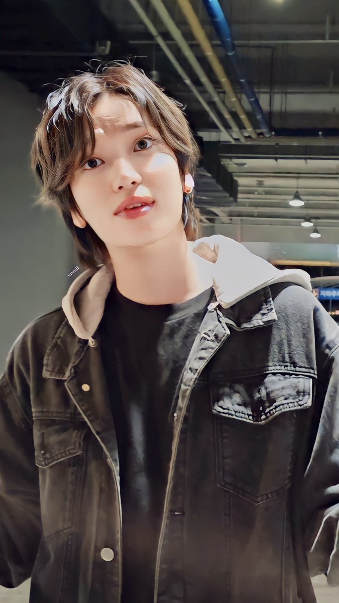 SnNiill's tweet photo. 😭😭😭😭😭😭 이뻐 😭😭😭😭😭😭

#teentop #niel #ทีนท๊อป #นีแอล #틴탑 #니엘 https://t.co/UjU94NboSe