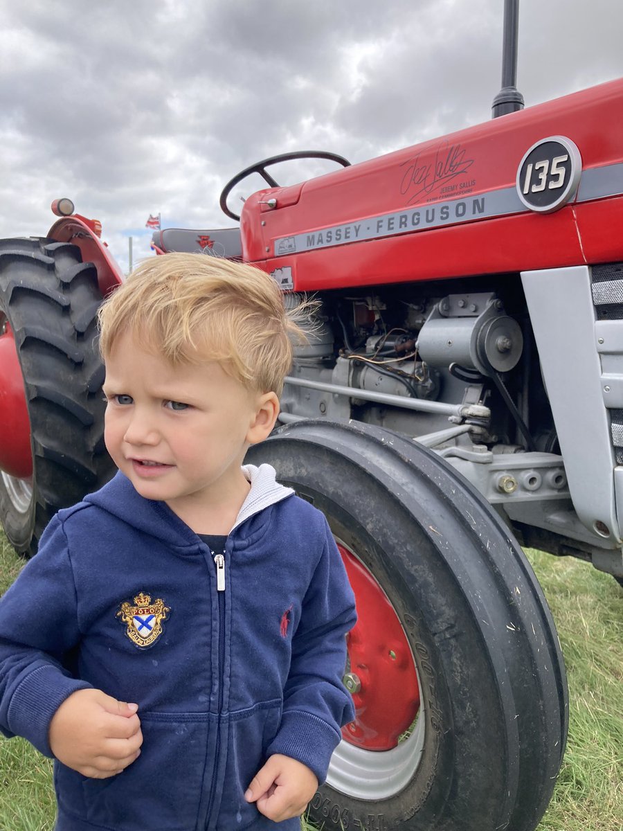DonutDave's tweet photo. @jeremysallis He said he prefers green and yellow tractors!!! 💚💛 #cambridgeshiresteamrally #theboysgottaste #heknowshistractors https://t.co/qK0WHoTrl6