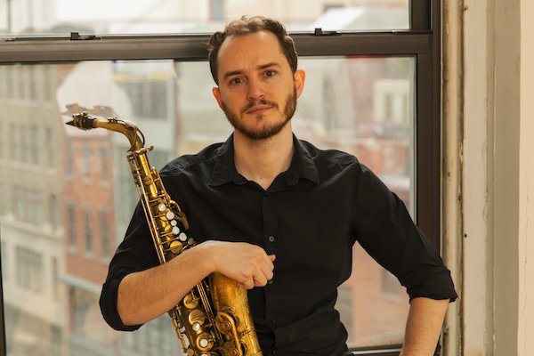 CapitalJazzClub's tweet photo. #NP, 'Sibbian', off @RemyLeBoeuf's #AssemblyOfShadows' *Architecture of Storms*. (2021). The #CapitalJazzClub984, with #JacobAsiyo, & @KaimaMwiti.
Guitar: Alex Goodman
Piano: Martha Kato
Bass: Matt Aronoff
Drums: Peter Kronreif
Conductor: Gregory Robbins
Woodwinds: Remy Le Boeuf. https://t.co/RxXd1WudPA