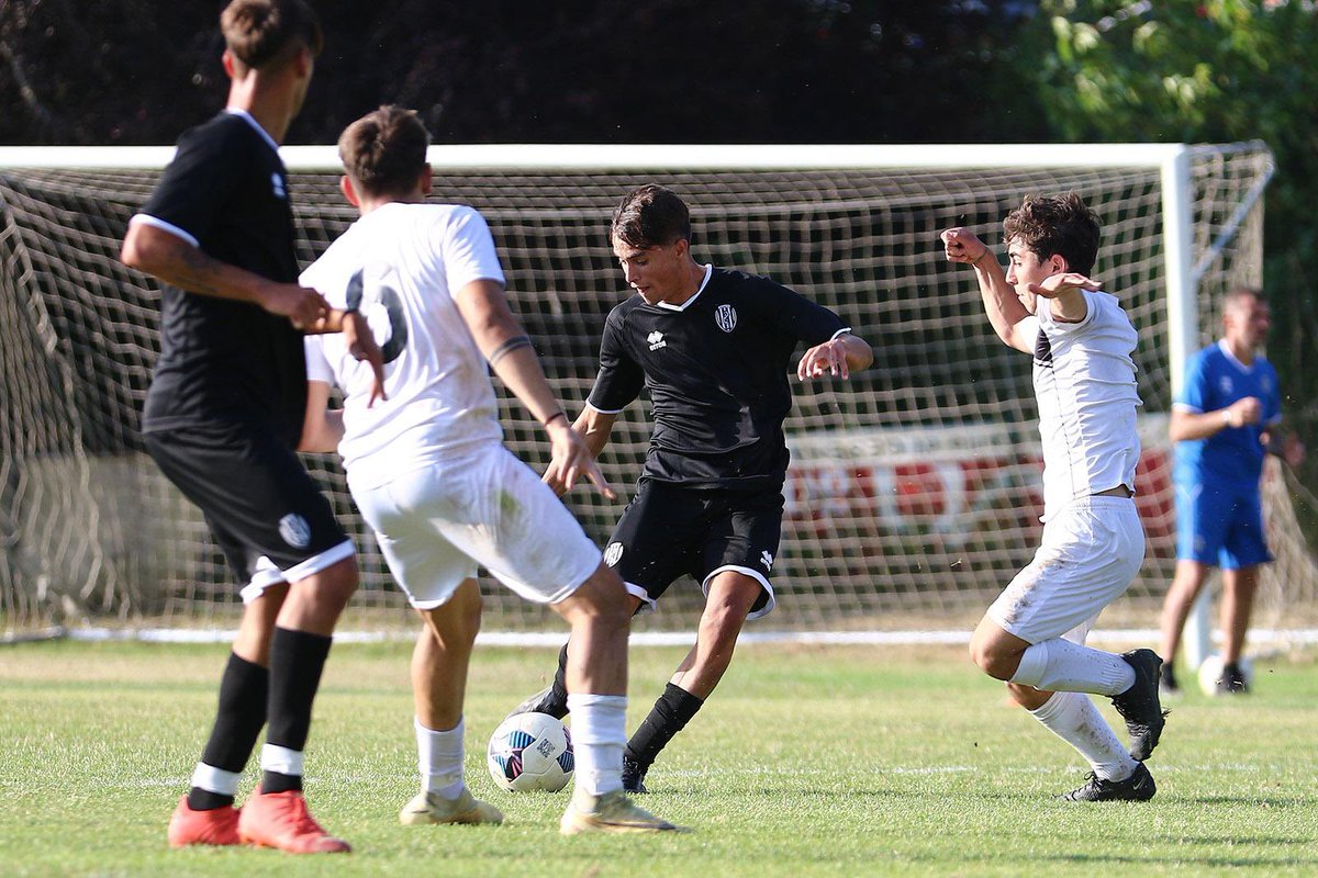 calciocesenafc's tweet photo. È terminato 1️⃣2️⃣-0️⃣ il primo test stagionale dei bianconeri contro la Rappresentativa dell'Alto Savio
⚽ Nella ripresa a segno #Udoh, #Albertini, #Calderoni e, con una doppietta a testa, #Coveri e #Amadori https://t.co/cKUVjHv9Uv