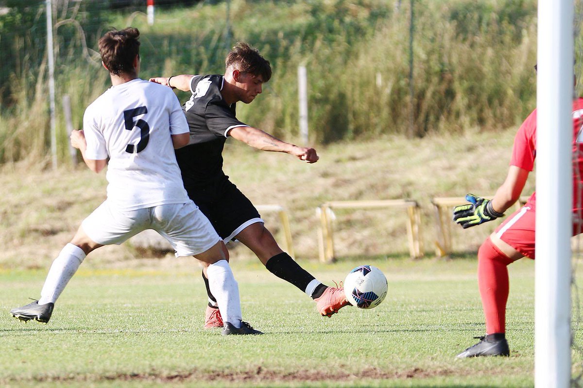 calciocesenafc's tweet photo. È terminato 1️⃣2️⃣-0️⃣ il primo test stagionale dei bianconeri contro la Rappresentativa dell'Alto Savio
⚽ Nella ripresa a segno #Udoh, #Albertini, #Calderoni e, con una doppietta a testa, #Coveri e #Amadori https://t.co/cKUVjHv9Uv