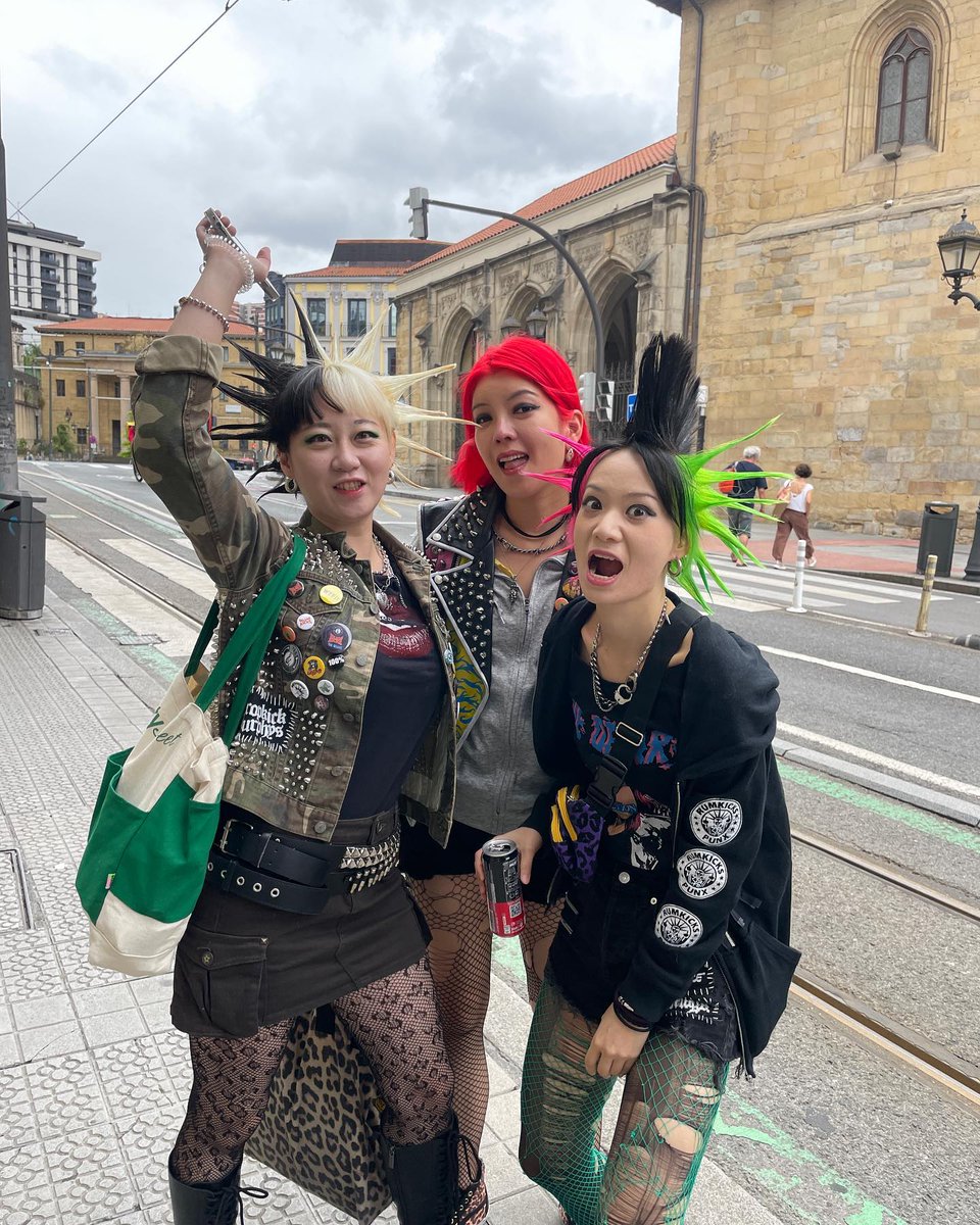 Rumkicks 럼킥스 (punk) 🇰🇷 tweet media