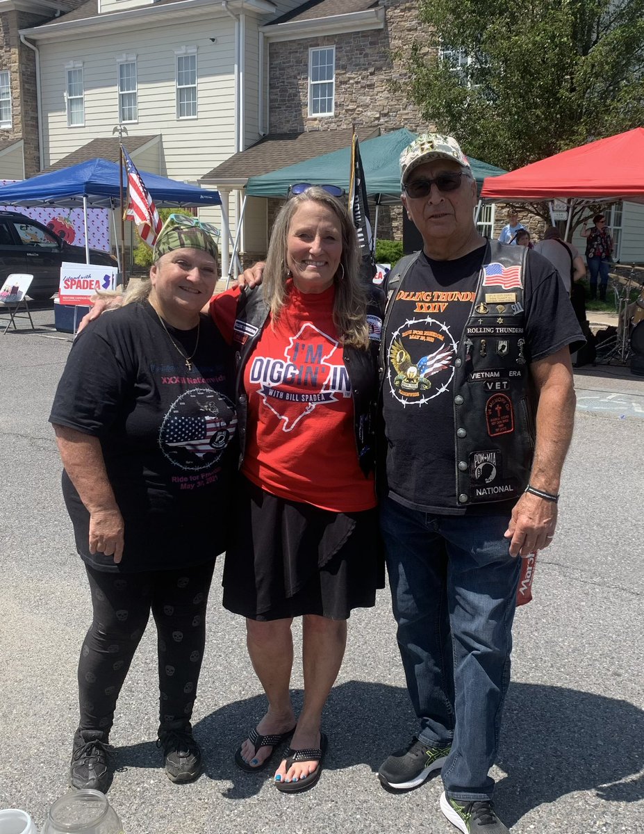 Proud to be in Warren County today standing with our brave veterans and the outstanding members of Rolling Thunder!

Appreciate Diane Malanga for leading the way after her own devastating losses. 

Thanks to the strong commissioners <a href="/JasonSarnoski/">Jason Sarnoski</a>, <a href="/JamesRKernIII/">James Kern III</a>, and <a href="/LoriCiesla/">Lori Ciesla❤️🤍💙🇺🇸</a>