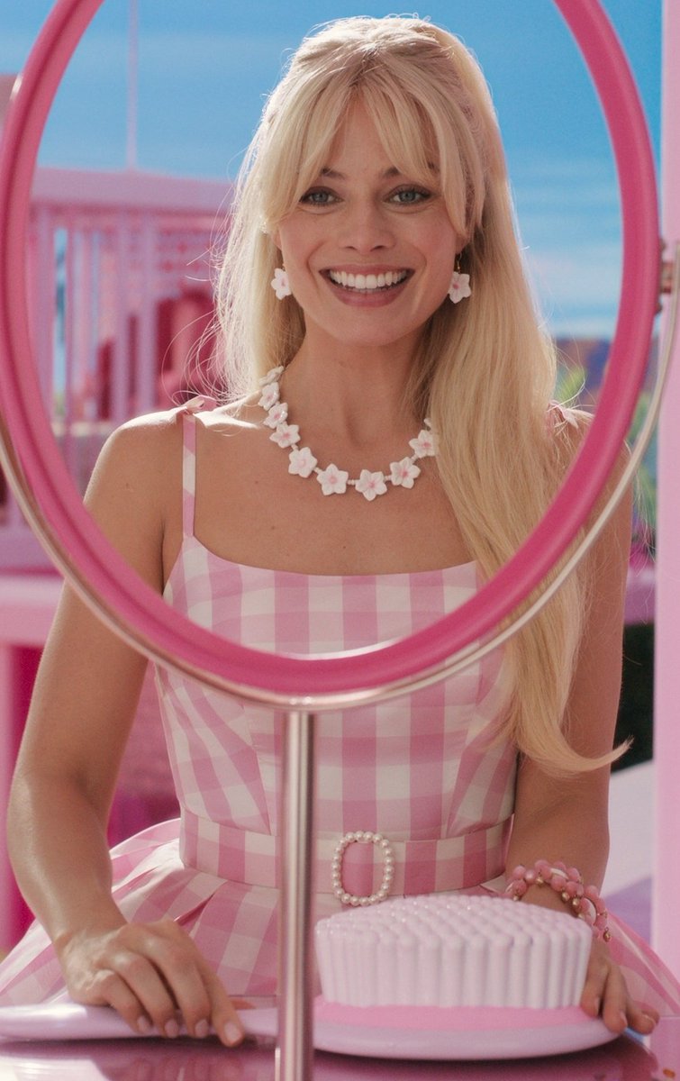 The.BorgQueen tweet media