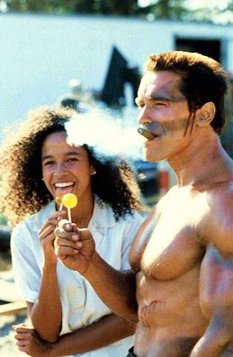 RT @RealEOC: Arnold @Schwarzenegger and Rae Dawn Chong behind the scenes of Commando https://t.co/uUZW31pWRX