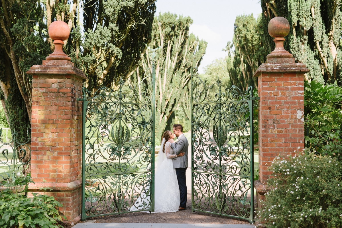 With sprawling landscapes &amp; breathtaking backdrops, Tankardstown's 80 acre estate creates the perfect setting for your unforgettable wedding portraits.

If you'd like to arrange a private viewing of our exclusive house &amp; grounds, email weddings@tankardstown.ie
📸 <a href="/SarahFyffePhoto/">Sarah Fyffe</a>
