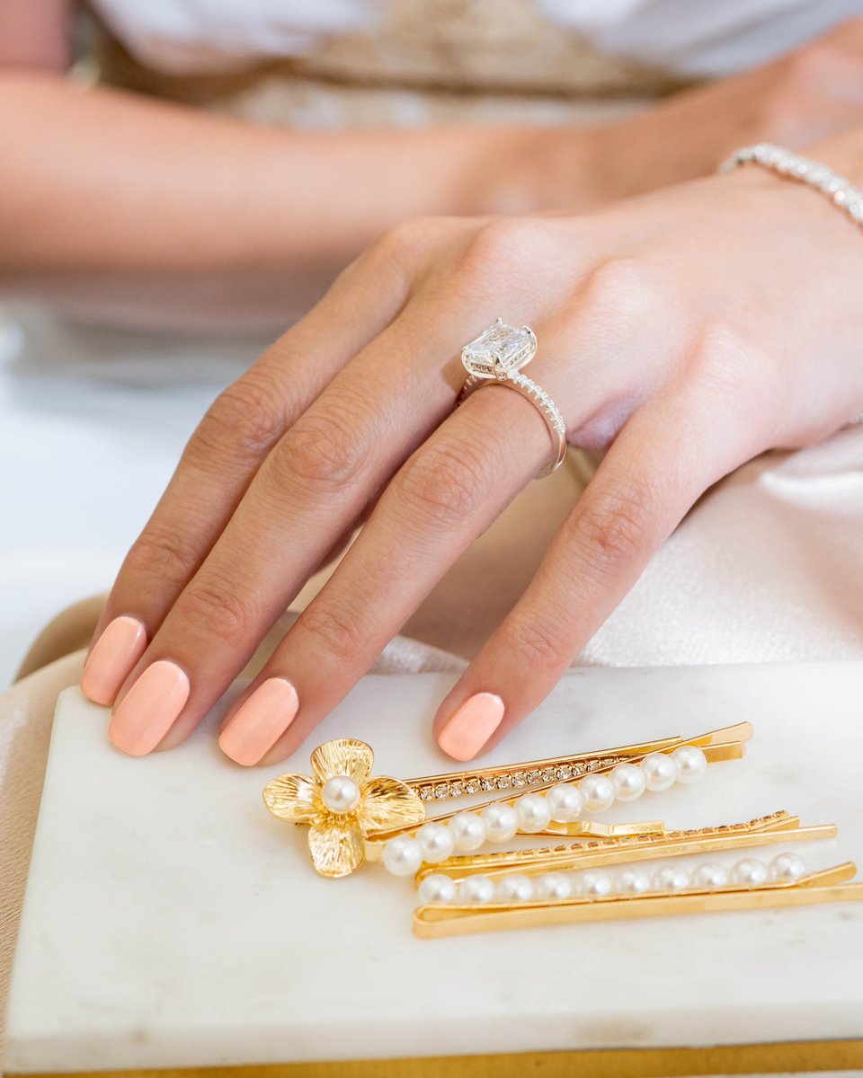 Adding elegance to your Sunday feed scroll 💅💍😍 

Shop 'Forever Beauty' <a href="/amazon/">Amazon</a> 🛒