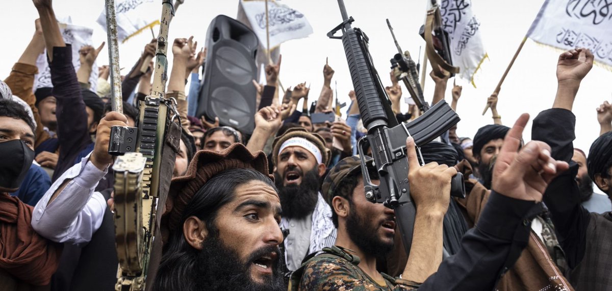 Different leaders in Kabul might still have saved the situation. We don't know.

But pulling the plug on their allies was a US decision - one they did not need to make.

And it's a decision that will come back to bite us. 

But most of all, it is the Afghans that suffer.  

🧵Fin