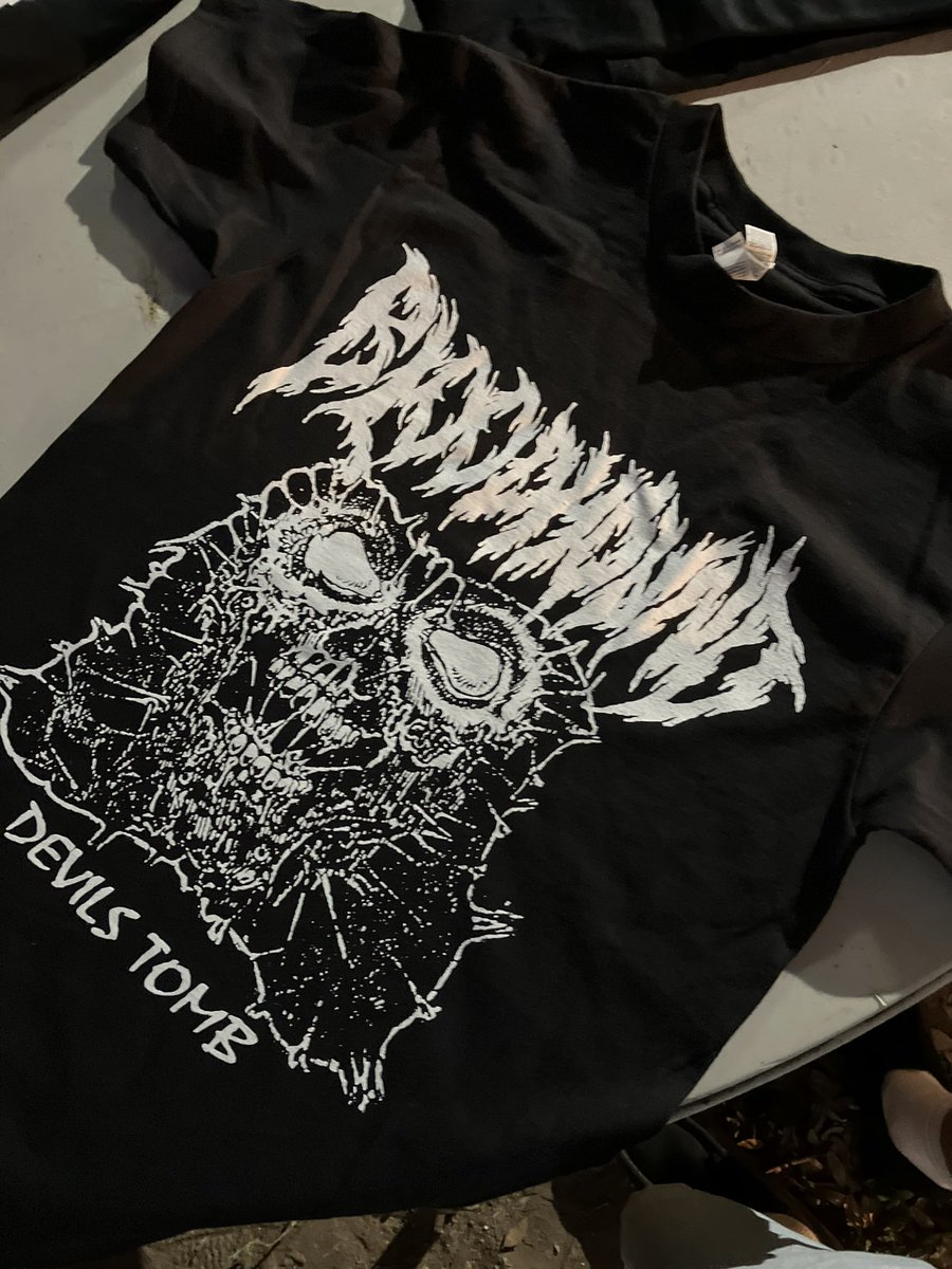 TONIGHT!! SAN ANTONIO HARDCORE! SHOW UP EARLY FOR UPSURGE!

IF YOU SUPPORT OUR SCENE OR JUST HC IN GENERAL THEN THERE IS NO REASON THIS SHIT SHOULD NOT PACK TF OUT!🔥