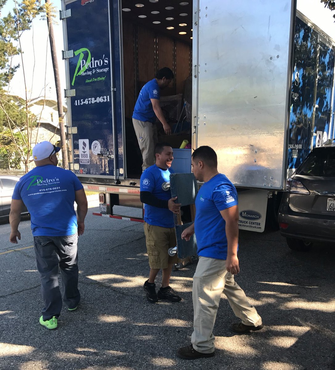 pedromoves999's tweet photo. Summer movin is ok by us!

#PedrosMoving #PedroMoves #PedrosMovingService #WomanOwned #SanFrancisco #residentialmoving #officemoving #storage https://t.co/uJOhVTjKlj