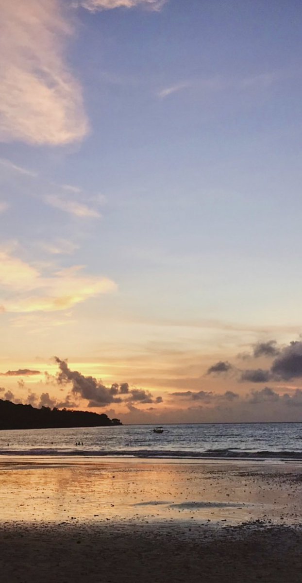 ARMCOALEANDO's tweet photo. Concéntrate en todo lo bueno que te pasa, que a todos nos pasa mucho; y no en las desgracias, que a todos nos pasa alguna.
Charles Dickens.
———————————
#Ataredecer #Sunset
———————————- https://t.co/P69Mx3ScLR