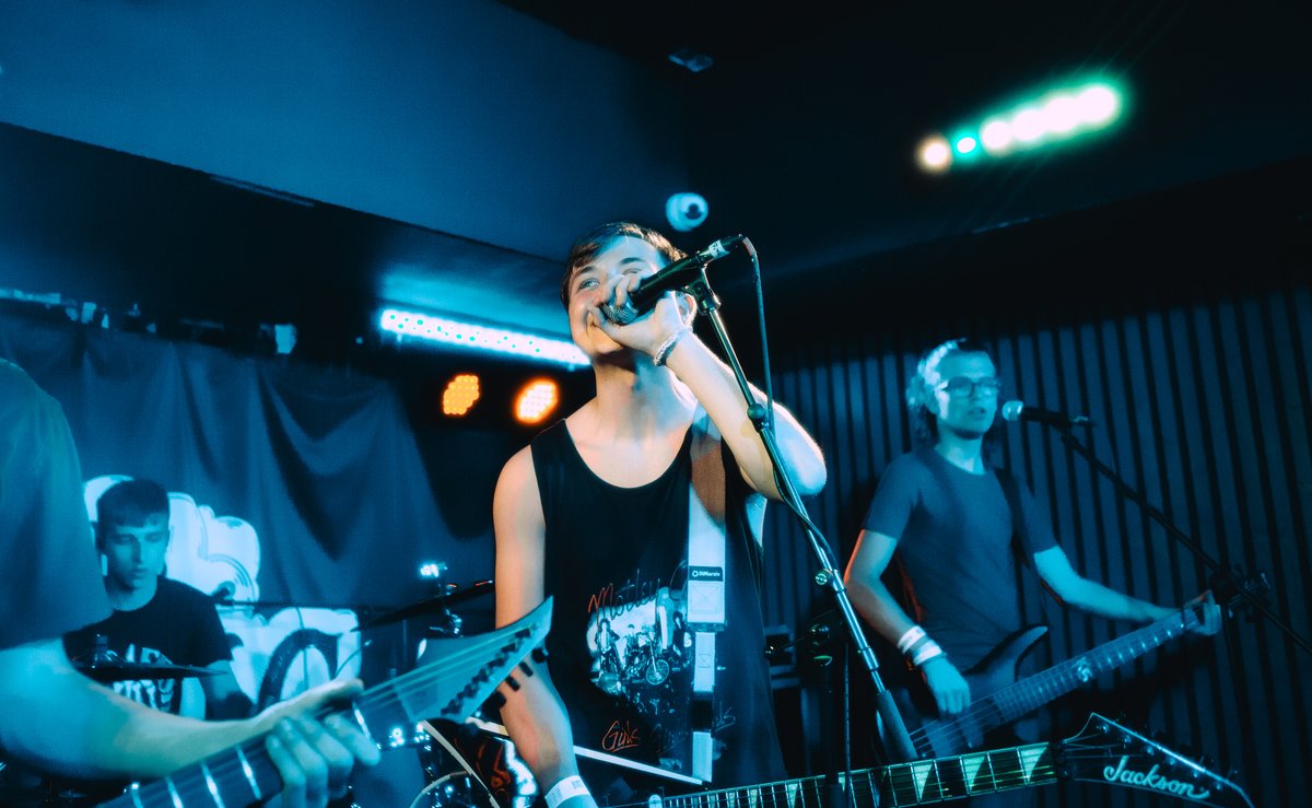 DistillationUk's tweet photo. What a night!!! Thank you to everybody who showed up and showed out, and made our first billed headliner an absolute belter, that we will never forget. Keep an eye out for more videos and photos. Wee sneak peek at some new tunes as well...more on that to come. https://t.co/DxOHYTia37