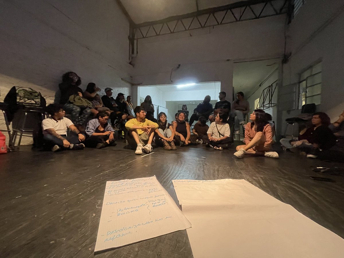 Gracias por apostar a pensar juntxs nuevas formas de justicia y conspirar contra el punitivismo que define tanto la relaciones hoy como dispositivo colonial de injusticia. Gracias ínfinitas al <a href="/obreracentro/">OBRERA CENTRO</a> por ser parte de estos espacios de pensamiento antirracista. Nos vemos ✌🏿