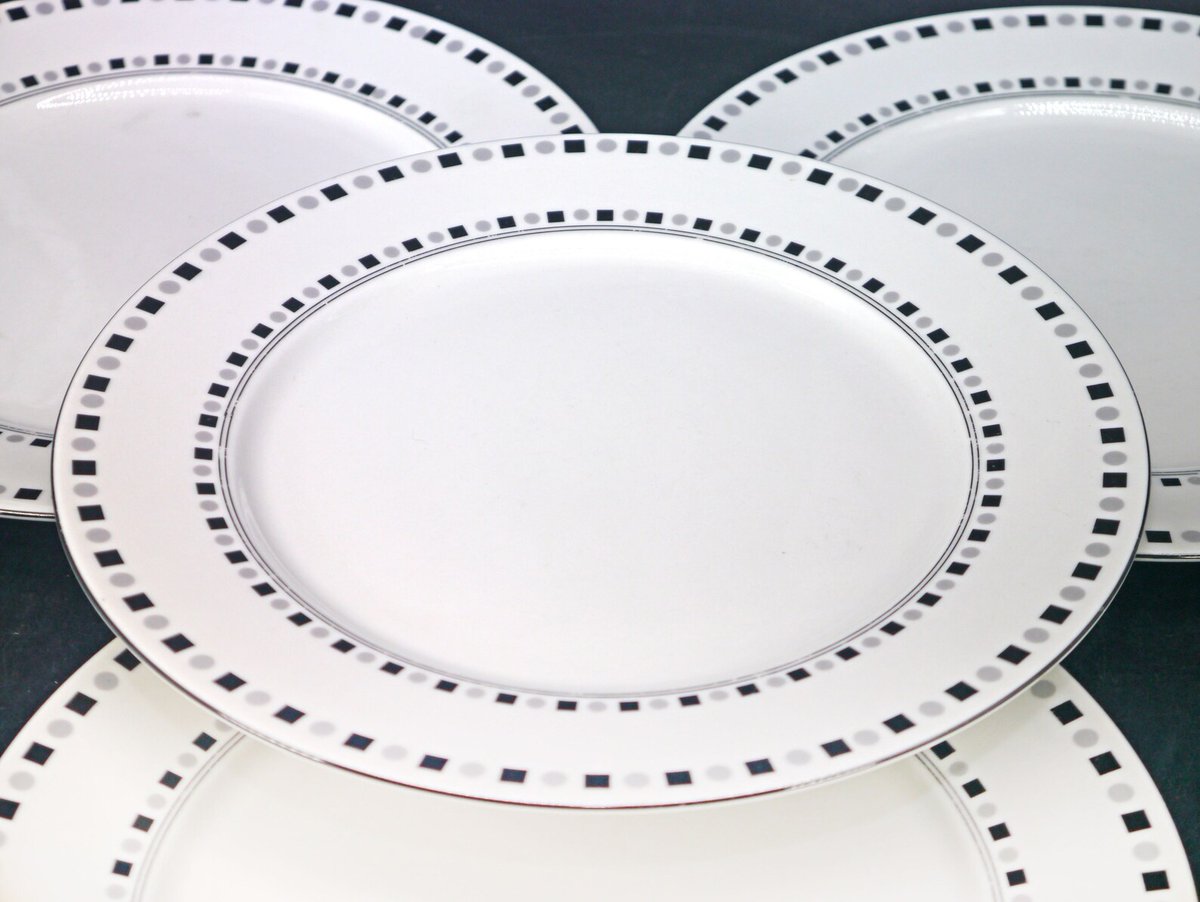 G97816960Girl's tweet photo. Sango Intrigue 8398 dinner plates. Avante Collection. https://t.co/5dyf3xOwhu via @Etsy #BuyfromGroovy #antiqueshop #tableware #dinnerware #vintagetableware #Sango #SangoIntrigue #AvanteCollection #EtsySellers https://t.co/KIJipjc5xR