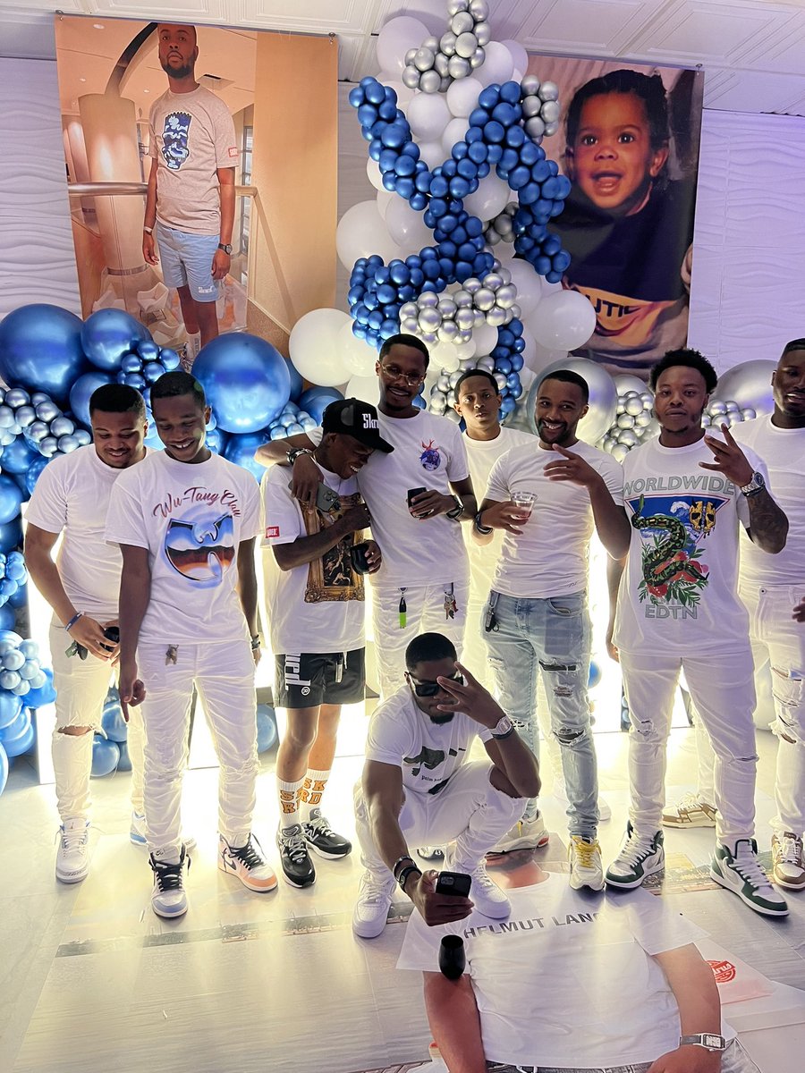 Jayy5Hunnit's tweet image. LongLiveSkeet💙💙💙