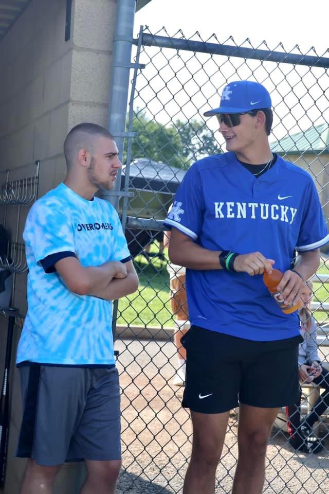 Evan Hart tweet media