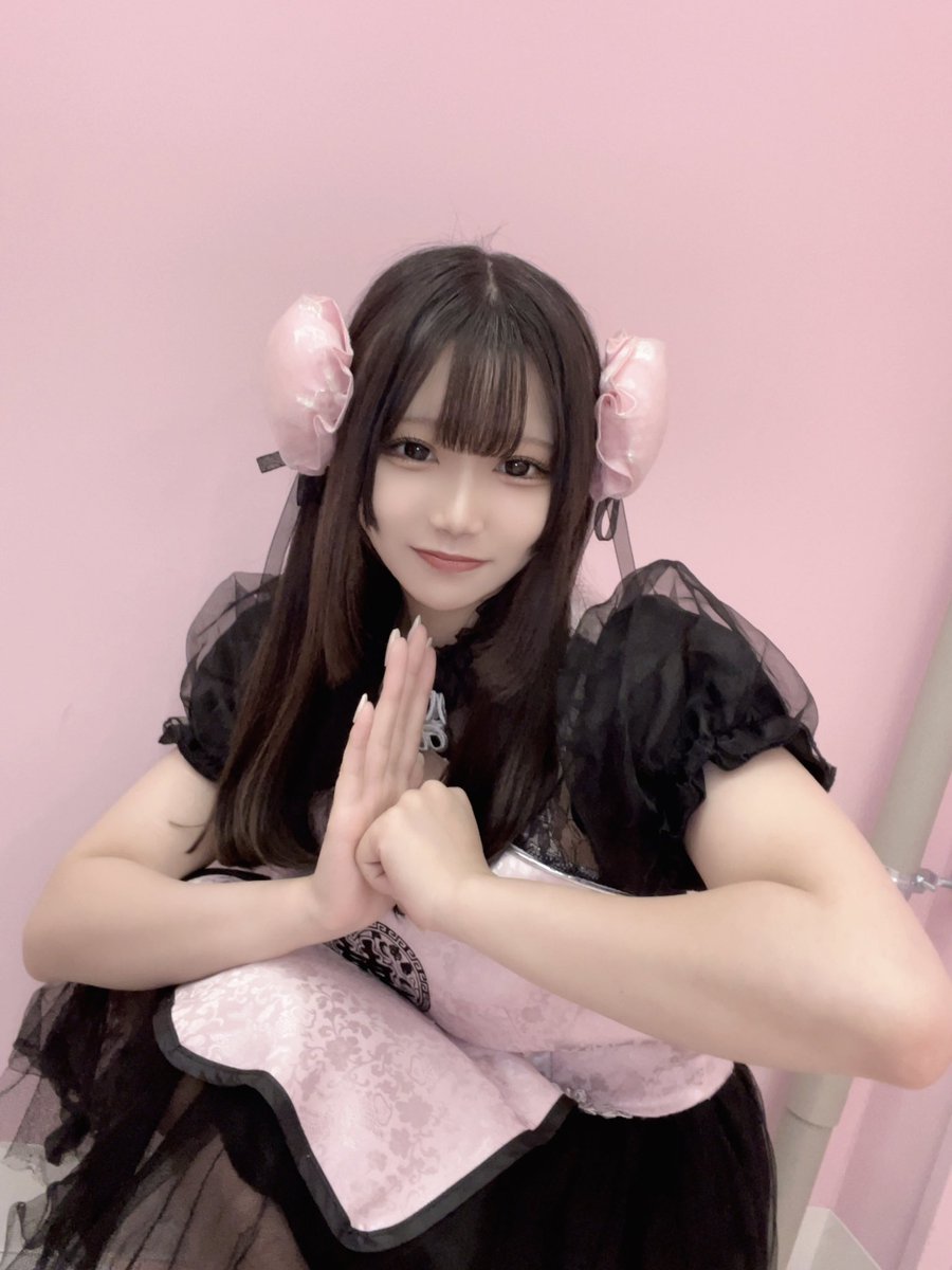 _qtyanx's tweet photo. 我爱你🐼🇨🇳🖤 https://t.co/W7JyCScAUL