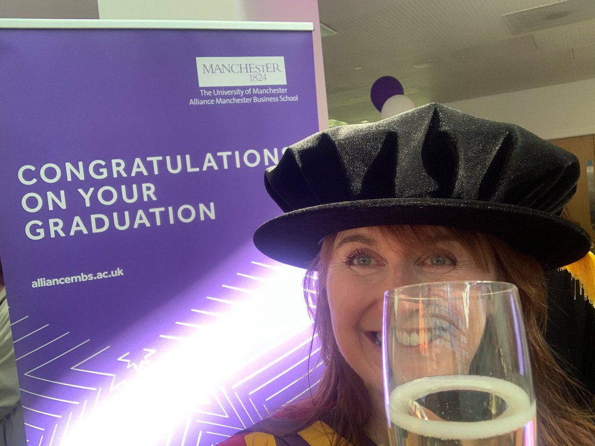 Dr Fiona Meechan 💙 tweet media