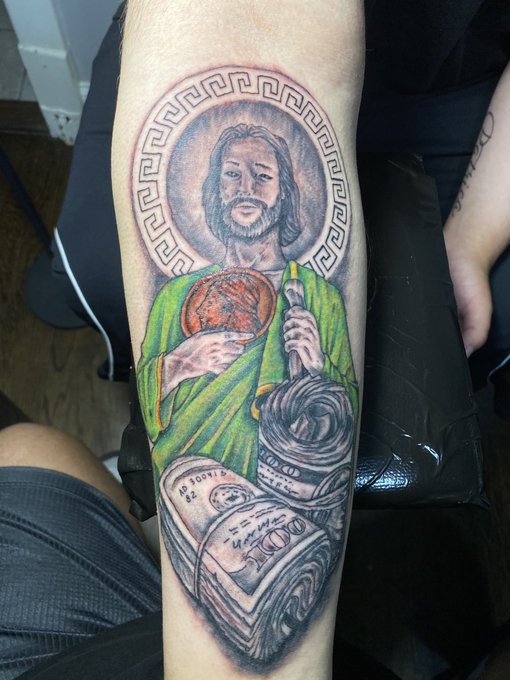 Come get tatted 🗣️🗣️ #chicago #tattoos #muse #art #booknow #sale https://t.co/EEuiSWXmbD<a href="/tag/chicago"class="tags">#chicago</a><a href="/tag/tattoos"class="tags">#tattoos</a><a href="/tag/muse"class="tags">#muse</a><a href="/tag/art"class="tags">#art</a><a href="/tag/sale"class="tags"><span>#sale</span></a><a href="/tag/booknow"class="tags"><span>#booknow</span></a>