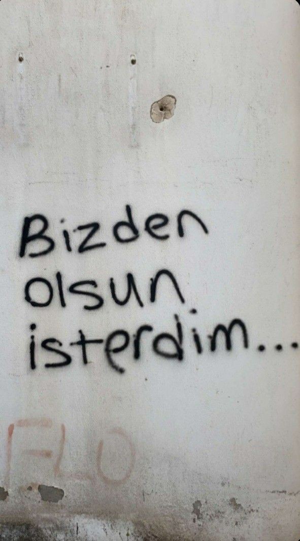 1YeraltiSakini's tweet photo. ama
Bizden olmadı https://t.co/VIm5y2OUPw