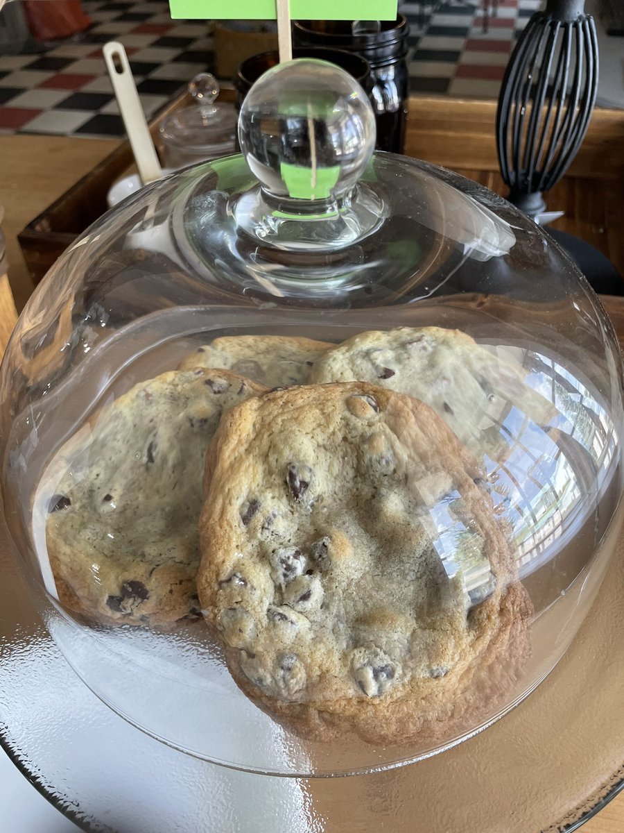 Best chocolate chip cookies in Cloyne and beyond ♥️