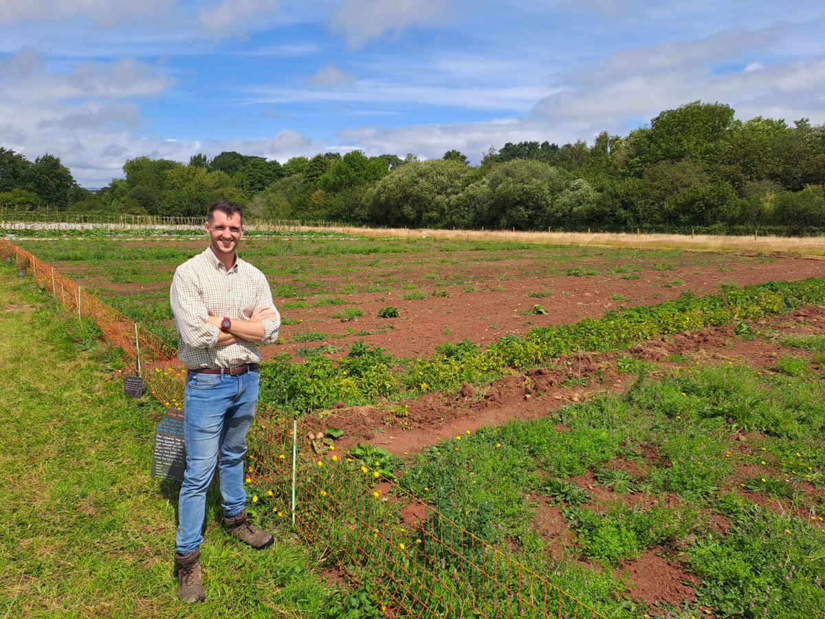 Great to stop by Wellington Community Farm's open day today. The farm is part of the ambitious Green Corridor project by <a href="/WellingtonTC1/">Wellington Town Council</a> to safeguard green spaces and extend public amenity land. Great stuff 👍