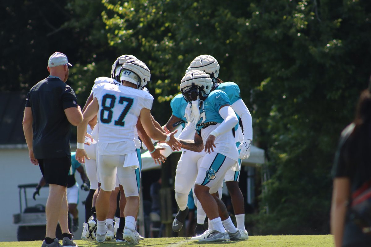 James Walters (#87), our newest tight end, has been a reliable target in practice, making clutch receptions and creating mismatches. Get ready for some highlight-worthy plays from J-Dub this season! 🙌🏈  #DragonsNation #SFL