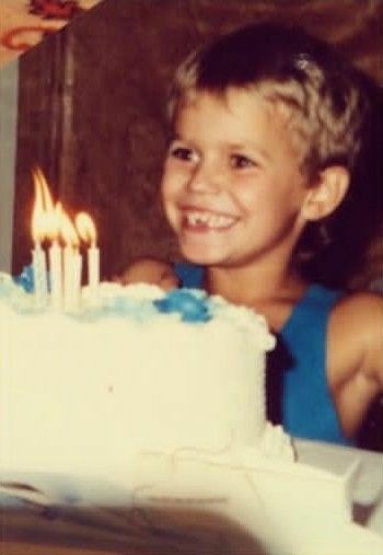 myworldpaul's tweet photo. happy birthday to my favorite human ever! it's been 7 years loving you and admiring everything you do, i don't have words to describe all the love and admiration i have for you. you saved me and i love you so much for that @paulwesley ❤ https://t.co/ee8rGC0A3v